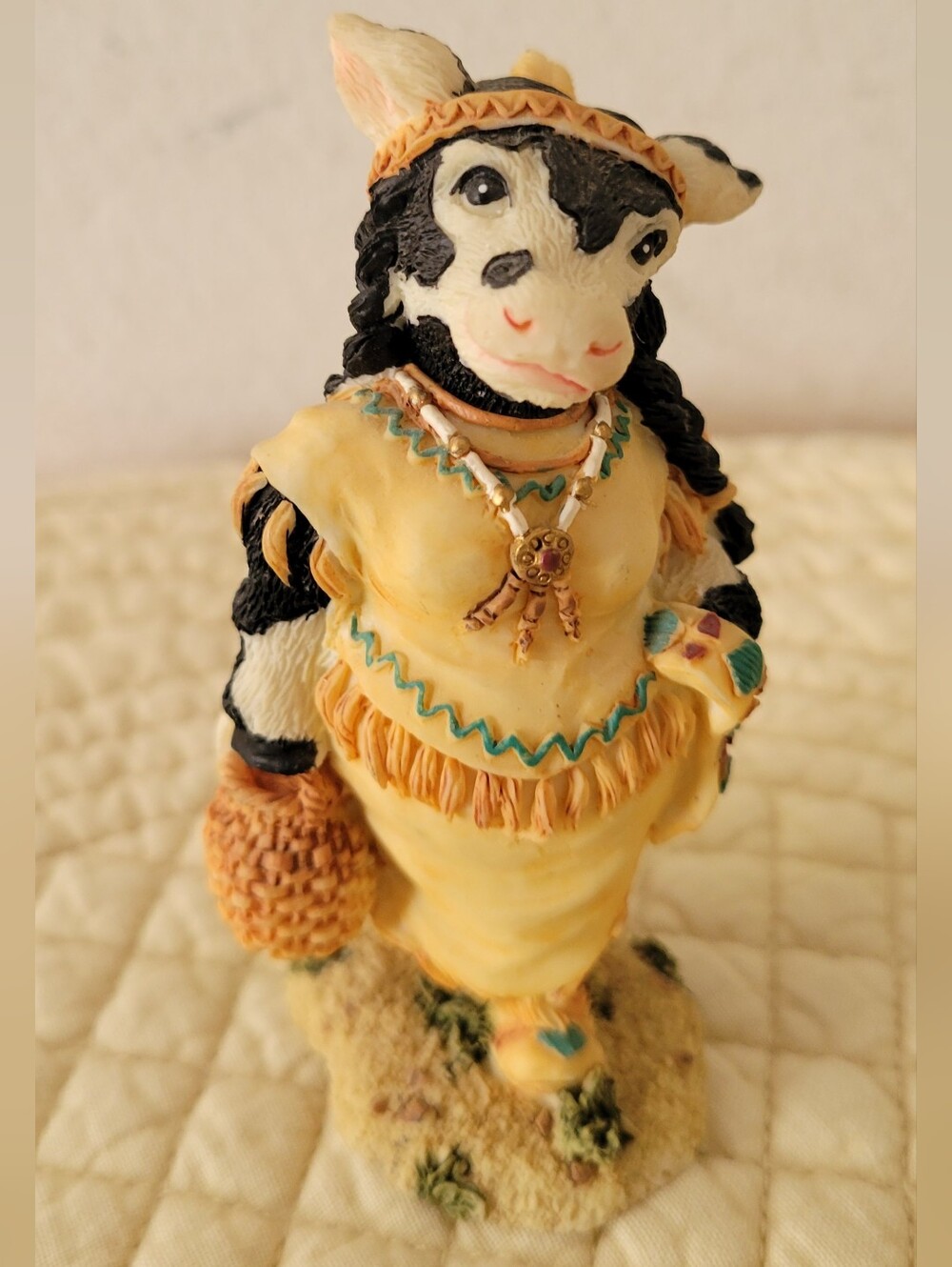 Ganz Cowtown Pocowhantis Resin CT028 1993 with box $10.99